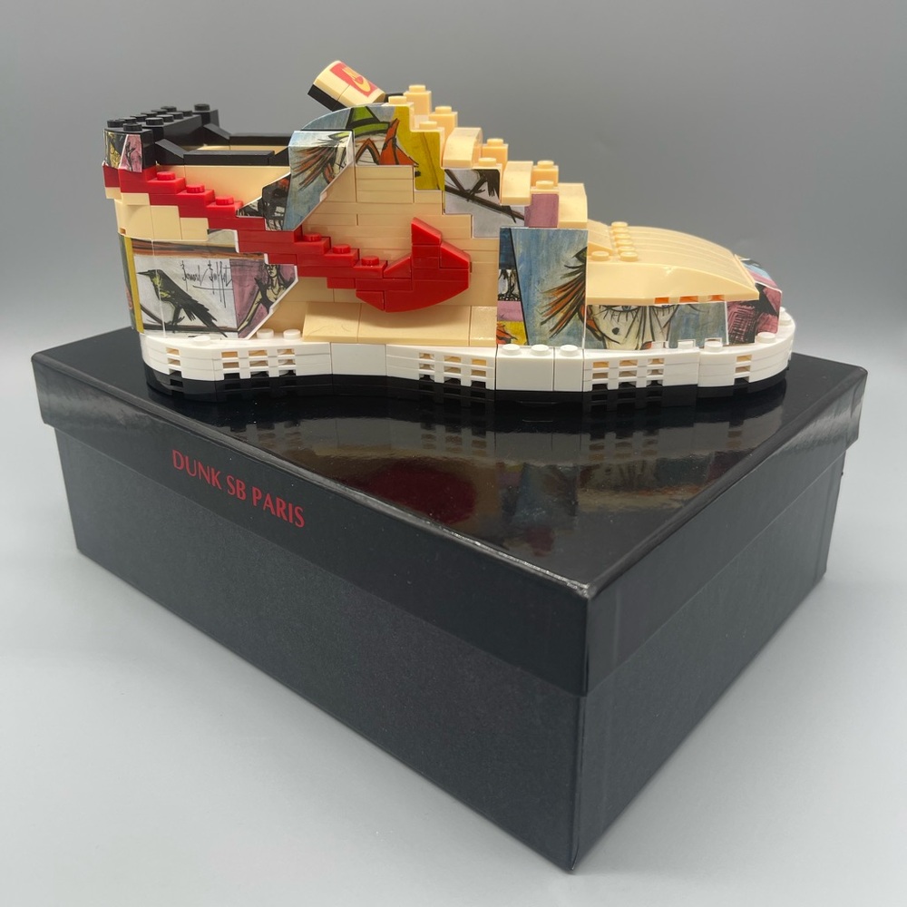 Completed Nike Dunk Low ‘Paris’ Kick Brick Set